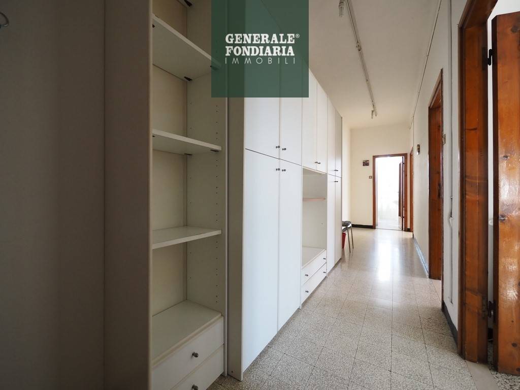 appartamento in affitto a La Spezia in zona Canaletto / Buonviaggio / Migliarina