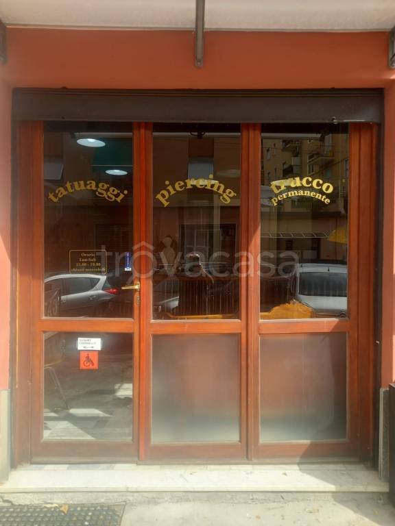 negozio in affitto a La Spezia