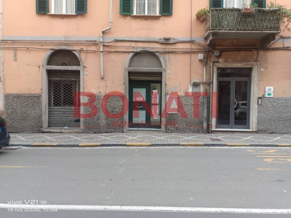 negozio in affitto a La Spezia in zona Chiappa