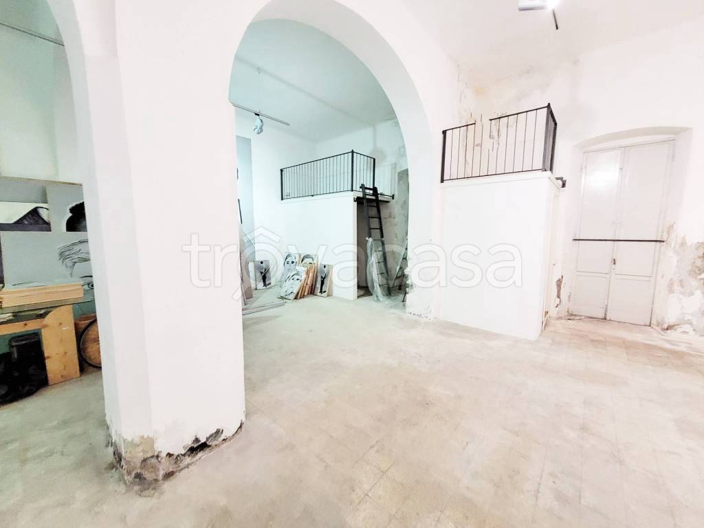 locale commerciale in affitto a La Spezia in zona Centro Storico