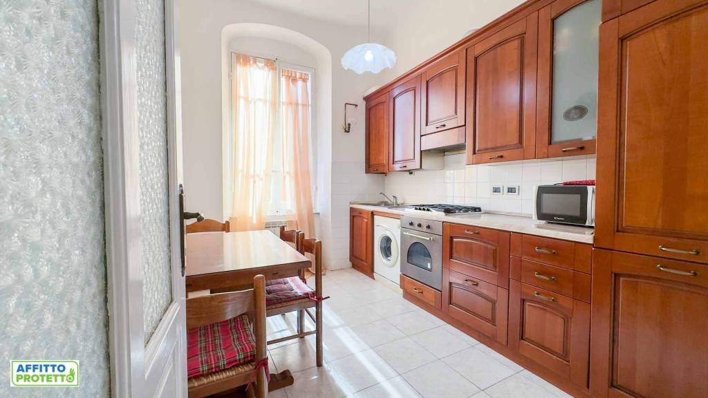 appartamento in affitto a La Spezia in zona Canaletto / Buonviaggio / Migliarina