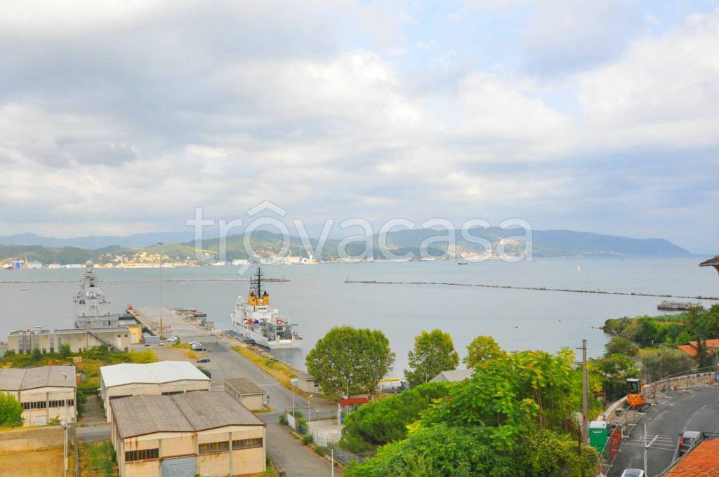 appartamento in affitto a La Spezia in zona Marola