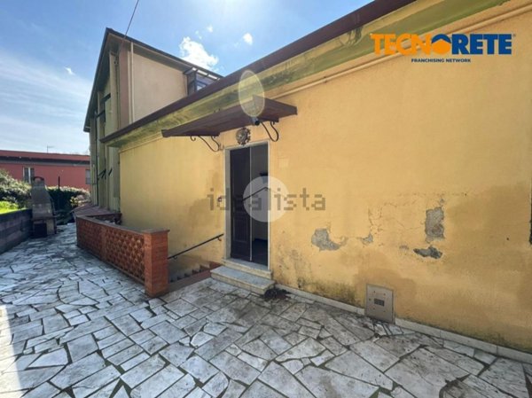 appartamento in affitto a La Spezia in zona Canaletto / Buonviaggio / Migliarina