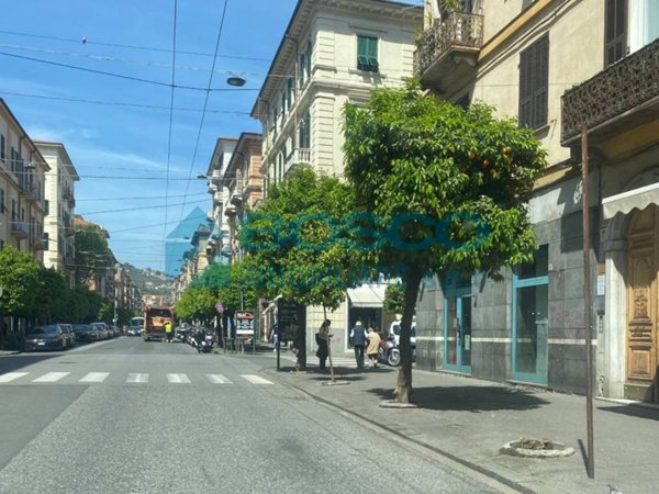 negozio in affitto a La Spezia in zona Centro Storico