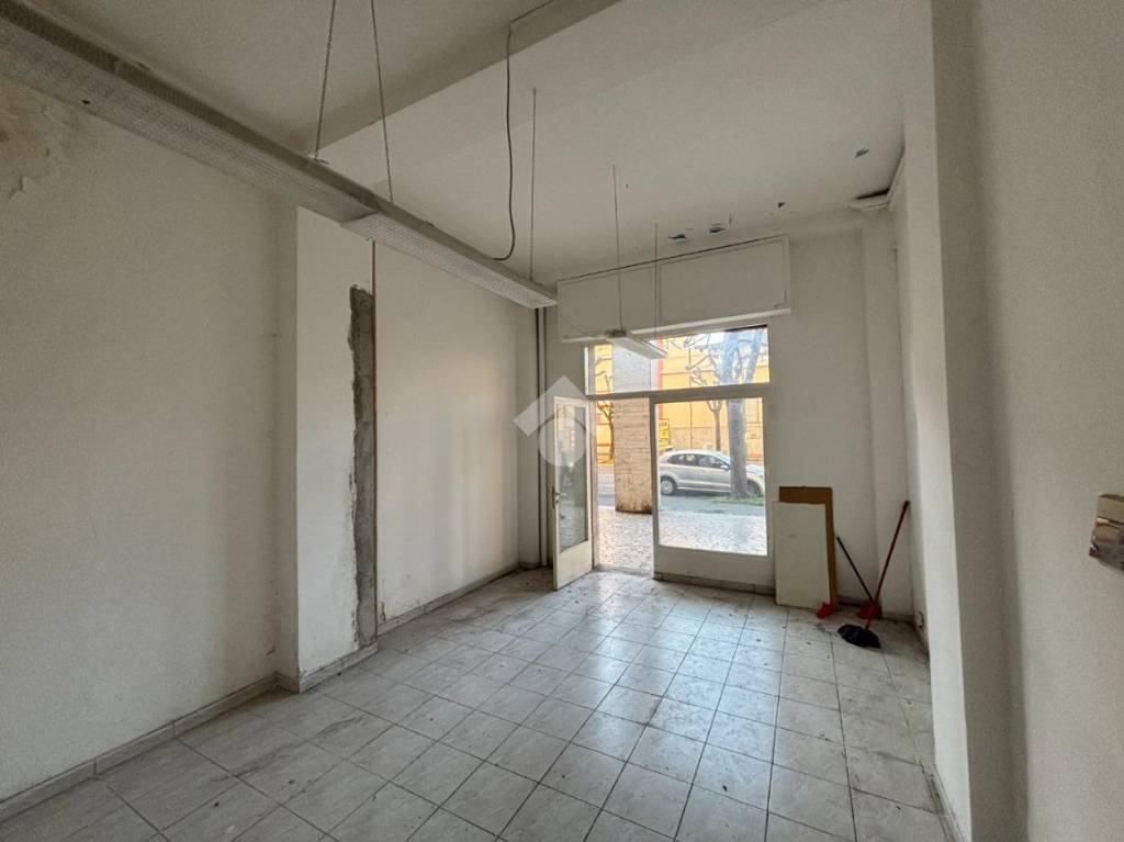 negozio in affitto a La Spezia in zona Centro Storico