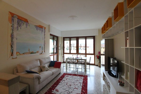 appartamento in affitto a La Spezia in zona Canaletto / Buonviaggio / Migliarina