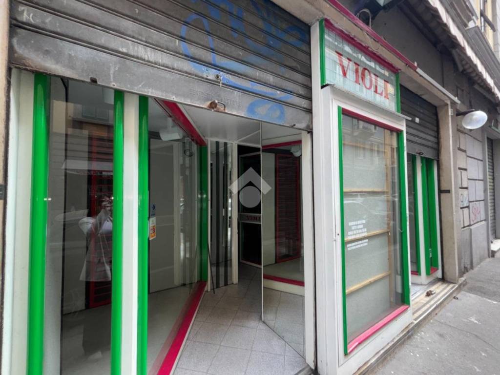 negozio in affitto a La Spezia in zona Centro Storico