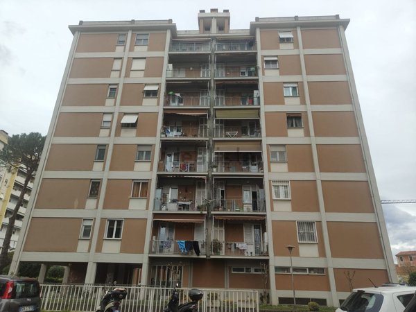 appartamento in affitto a La Spezia in zona Canaletto / Buonviaggio / Migliarina