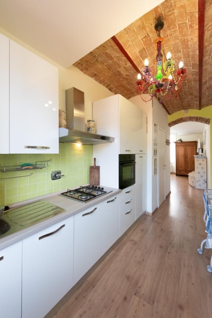 appartamento in affitto a La Spezia in zona Canaletto / Buonviaggio / Migliarina