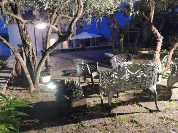 casa indipendente in affitto a La Spezia in zona Marola