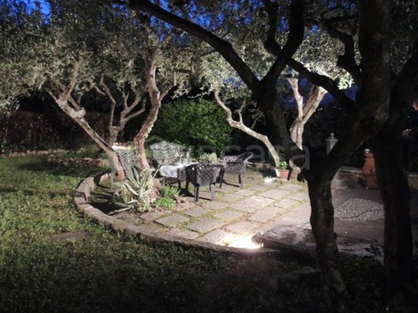 casa indipendente in affitto a La Spezia in zona Chiappa