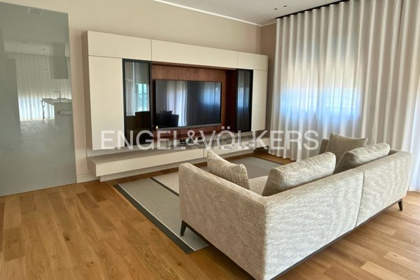 appartamento in affitto a La Spezia in zona Canaletto / Buonviaggio / Migliarina