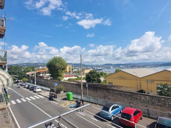 appartamento in affitto a La Spezia in zona Marola