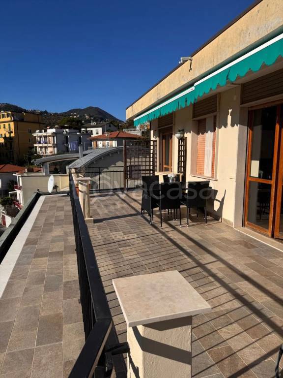 appartamento in affitto a La Spezia