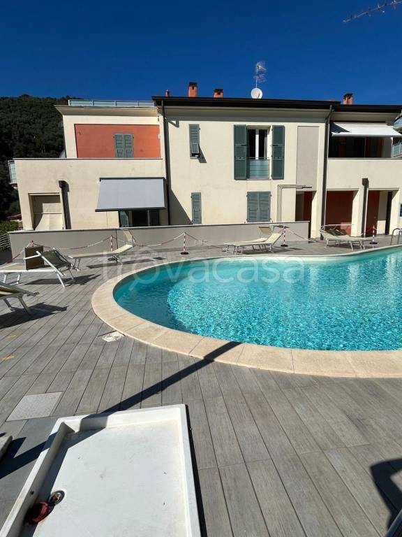 appartamento in affitto a La Spezia in zona Pitelli
