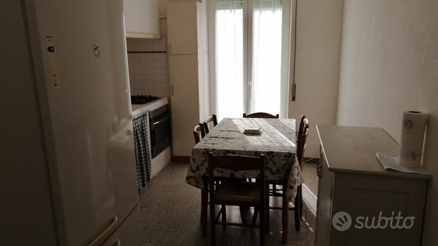appartamento in affitto a Lerici in zona Muggiano