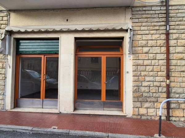 negozio in affitto a Lerici