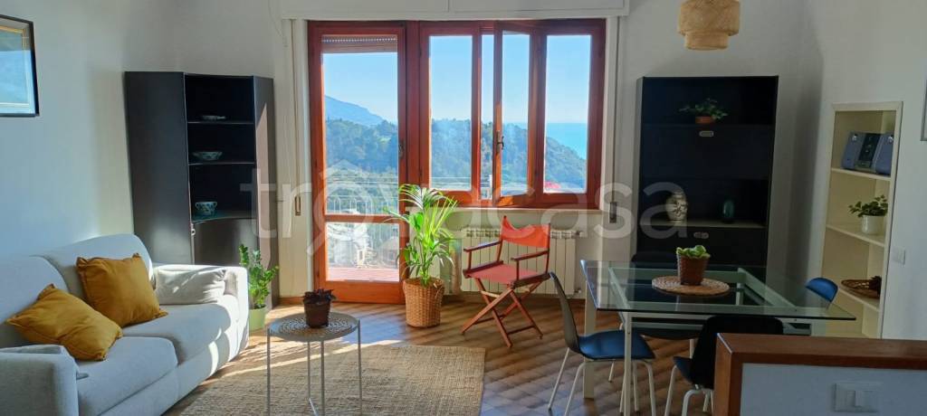 appartamento in affitto a Lerici in zona San Terenzo