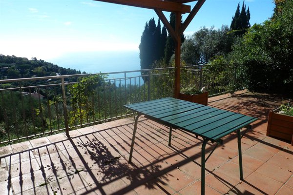 casa semindipendente in affitto a Lerici in zona La Serra