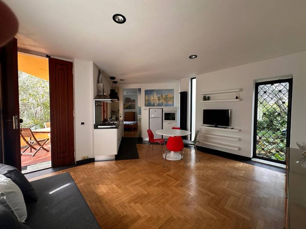 appartamento in affitto a Lerici in zona Pugliola