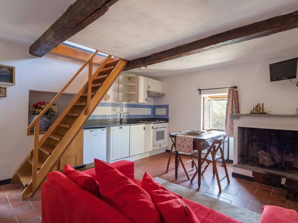 appartamento in affitto a Lerici in zona Pugliola