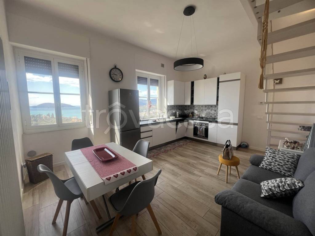 appartamento in affitto a Lerici in zona San Terenzo