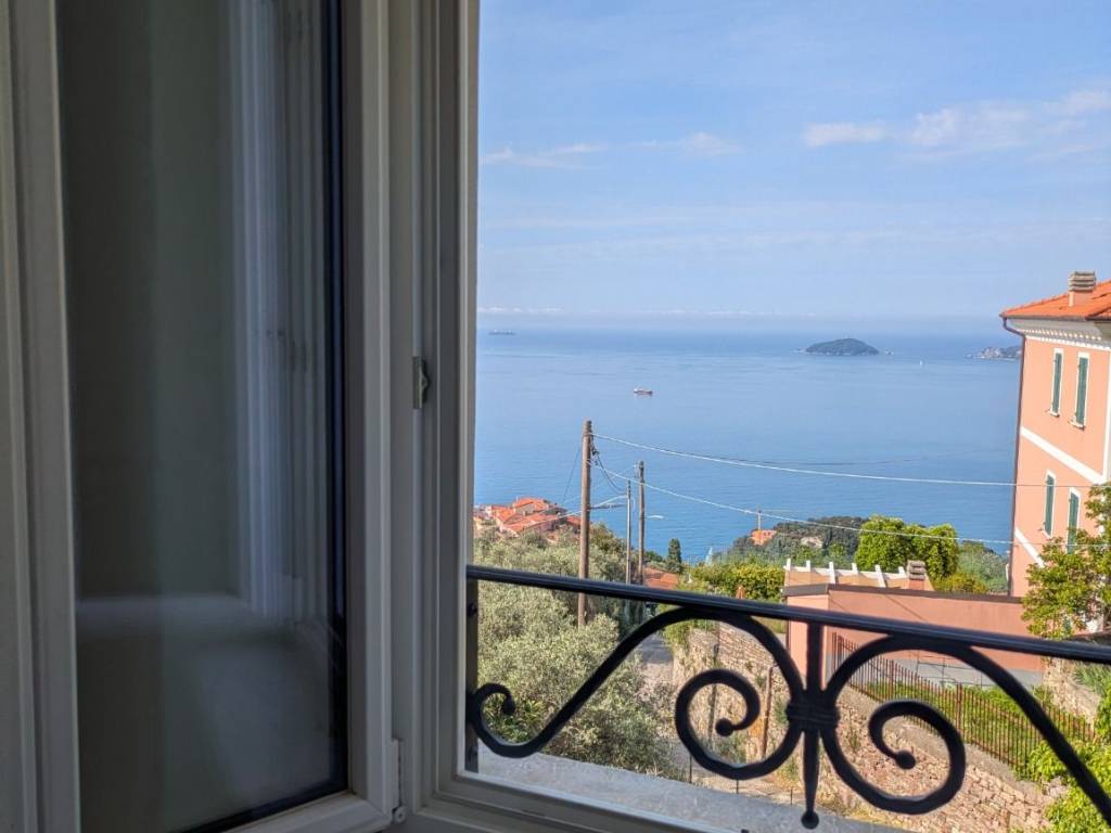 appartamento in affitto a Lerici in zona La Serra