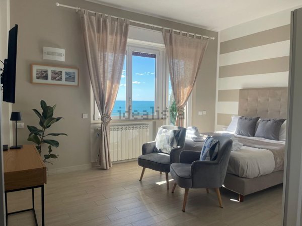 appartamento in affitto a Lerici in zona Pugliola