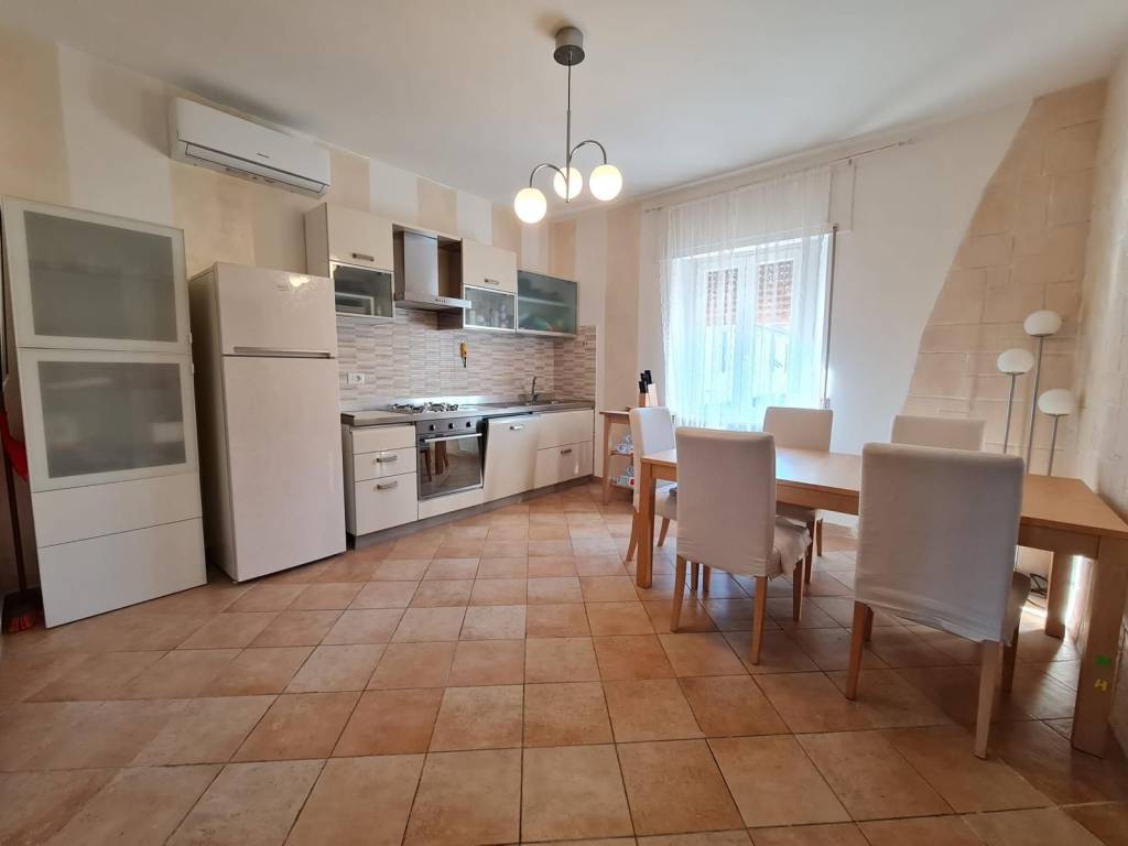 appartamento in affitto a Lerici in zona Pugliola