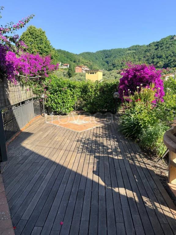 appartamento in affitto a Lerici in zona Pugliola
