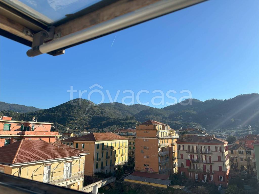 monolocale in affitto a Levanto