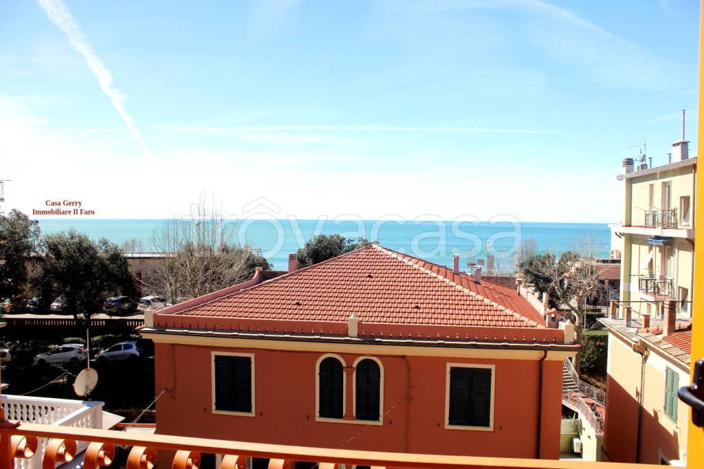 appartamento in affitto a Levanto