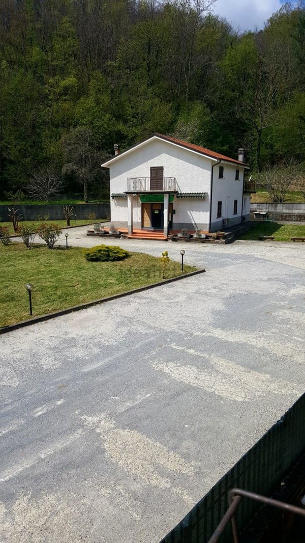 negozio in affitto a Maissana in zona Torza