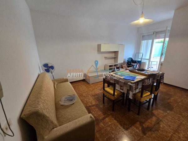 appartamento in affitto a Luni