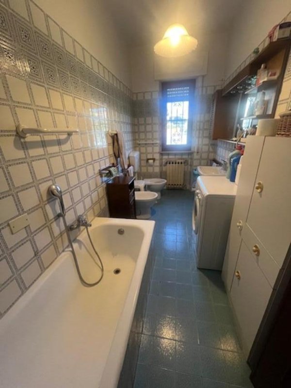 casa indipendente in affitto a Luni