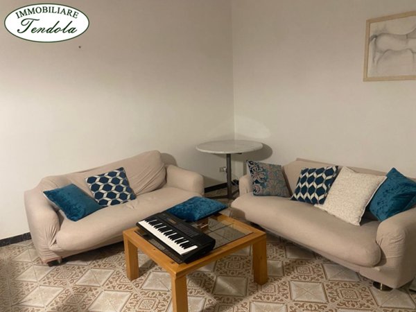 casa indipendente in affitto a Luni in zona Isola