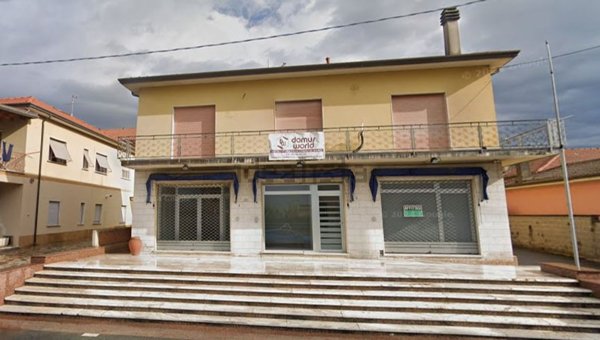 locale commerciale in affitto a Luni in zona Luni