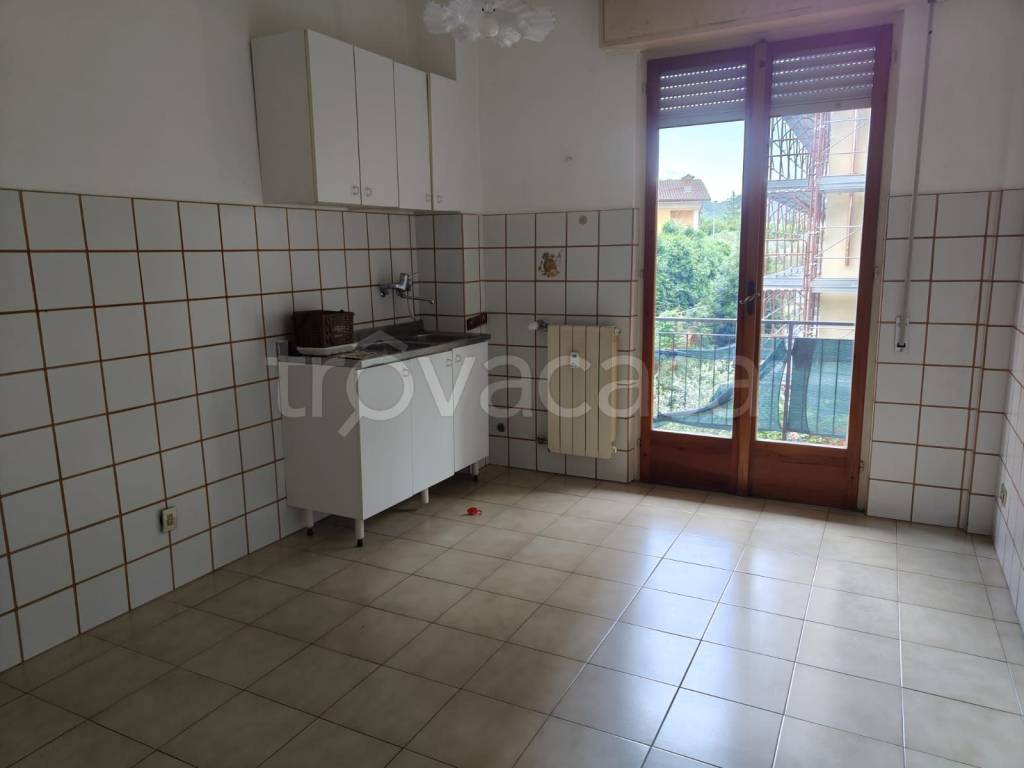 appartamento in affitto a Santo Stefano di Magra