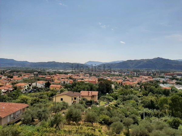 appartamento in affitto a Santo Stefano di Magra