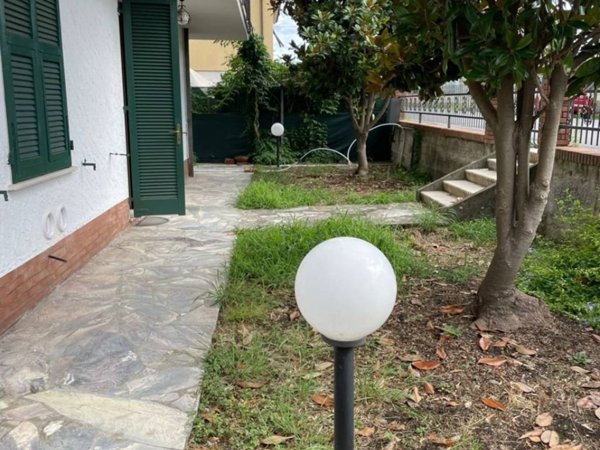 appartamento in affitto a Santo Stefano di Magra