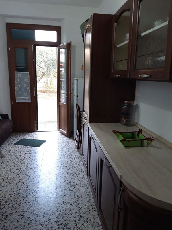 casa indipendente in affitto a Santo Stefano di Magra