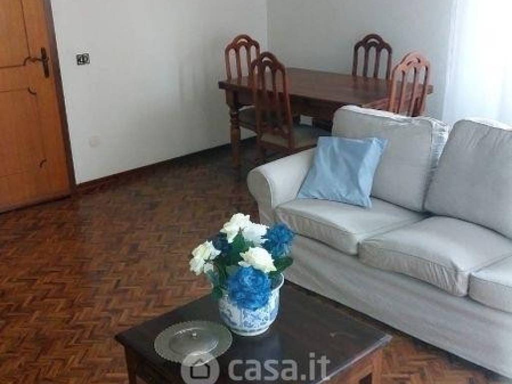 casa indipendente in affitto a Santo Stefano di Magra in zona Ponzano Magra