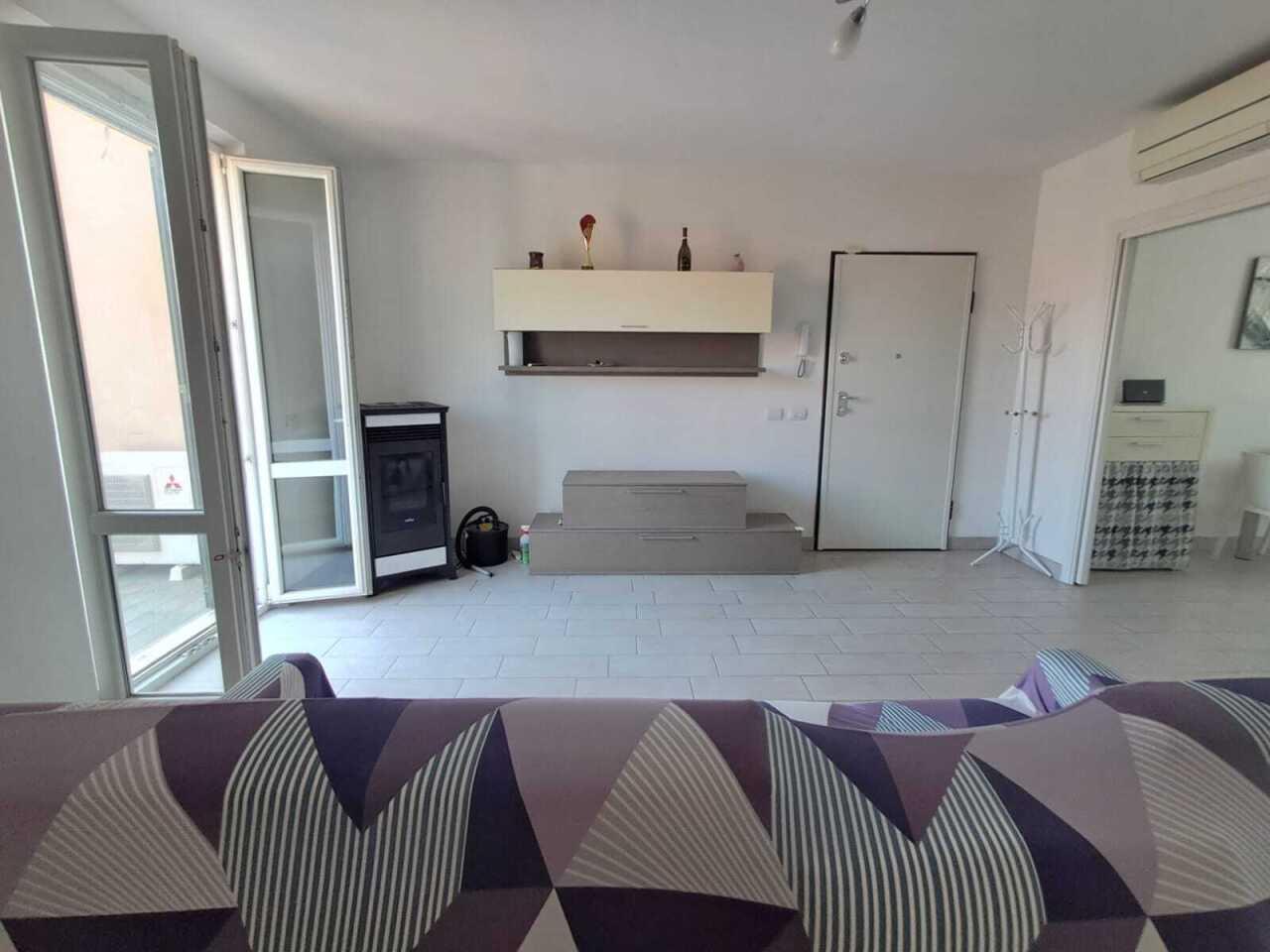 appartamento in affitto a Santo Stefano di Magra in zona Ponzano Magra