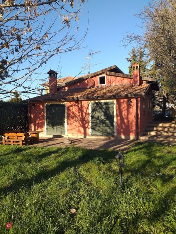 casa indipendente in affitto a Santo Stefano di Magra in zona Ponzano Magra