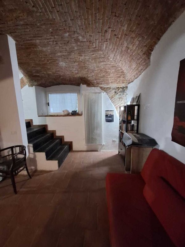 appartamento in affitto a Sarzana