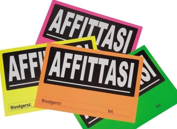 locale commerciale in affitto a Sarzana