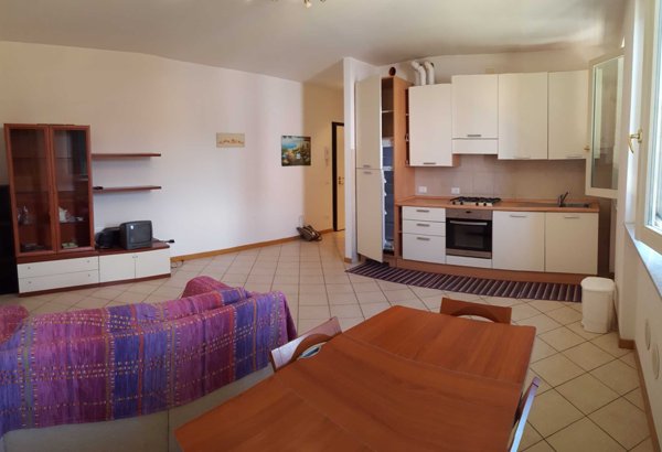 appartamento in affitto a Sarzana