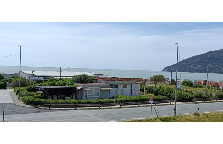 appartamento in affitto a Sarzana in zona Marinella di Sarzana