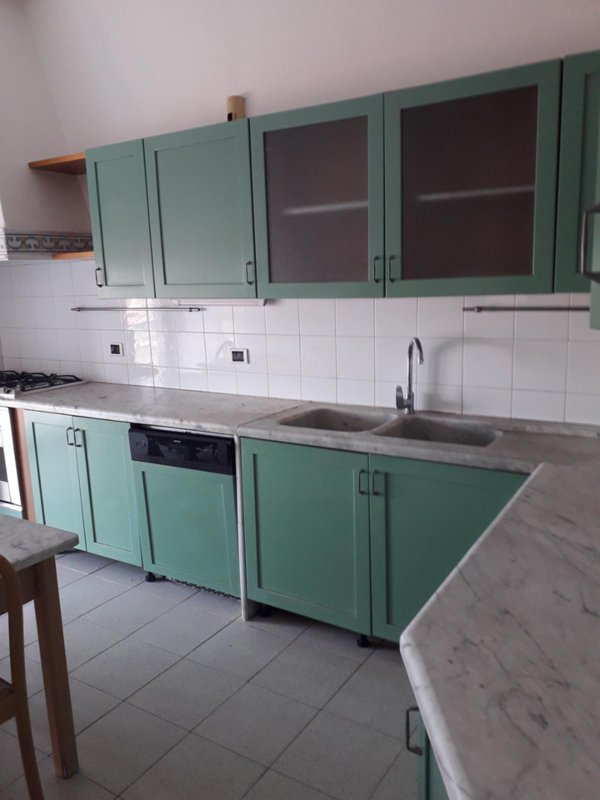 appartamento in affitto a Sarzana