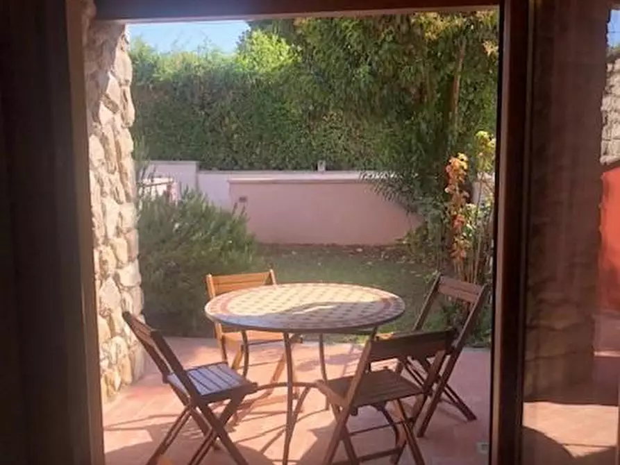 casa indipendente in affitto a Sarzana